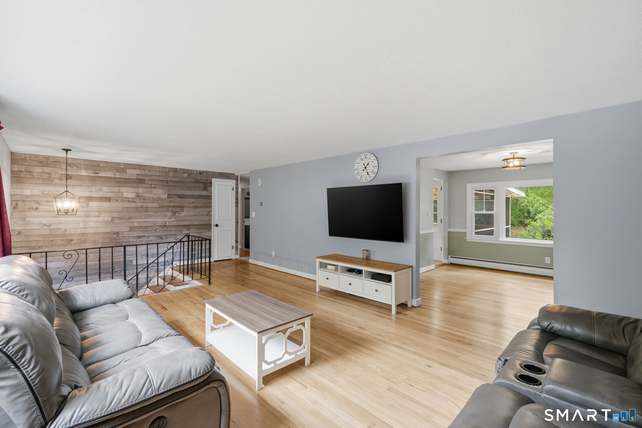 44 Old Colony Road North Stonington CT 06359