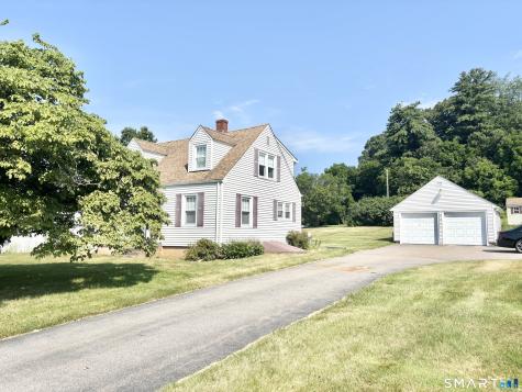 1693 Tolland Turnpike Manchester CT 06042