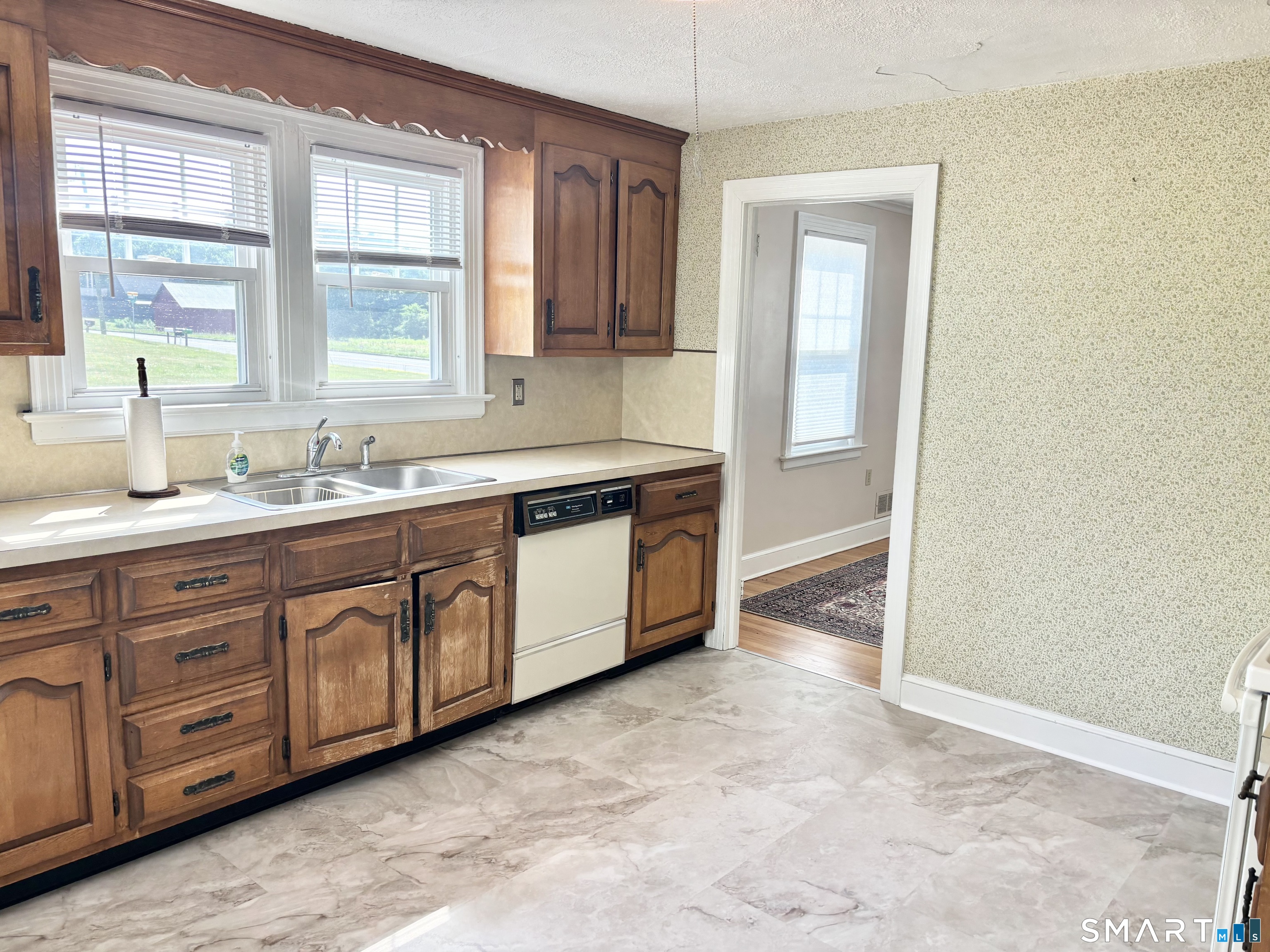 1693 Tolland Turnpike Manchester CT 06042