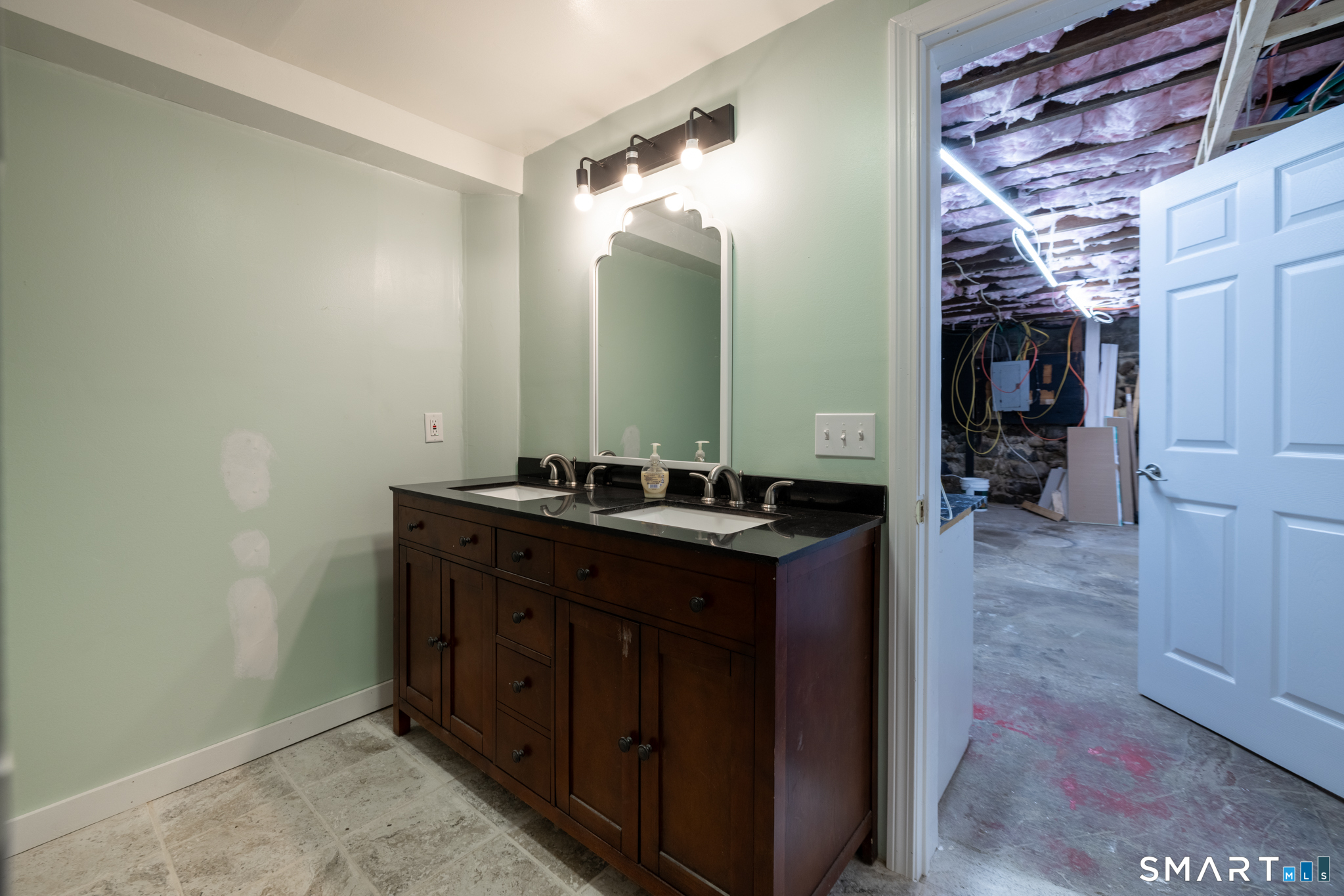 53 Broadview Heights Thomaston CT 06787