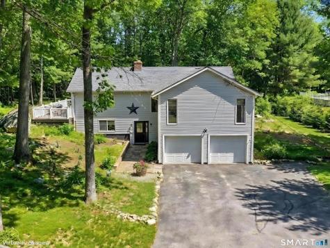 215 Cranberry Pond Road Norwich CT 06360