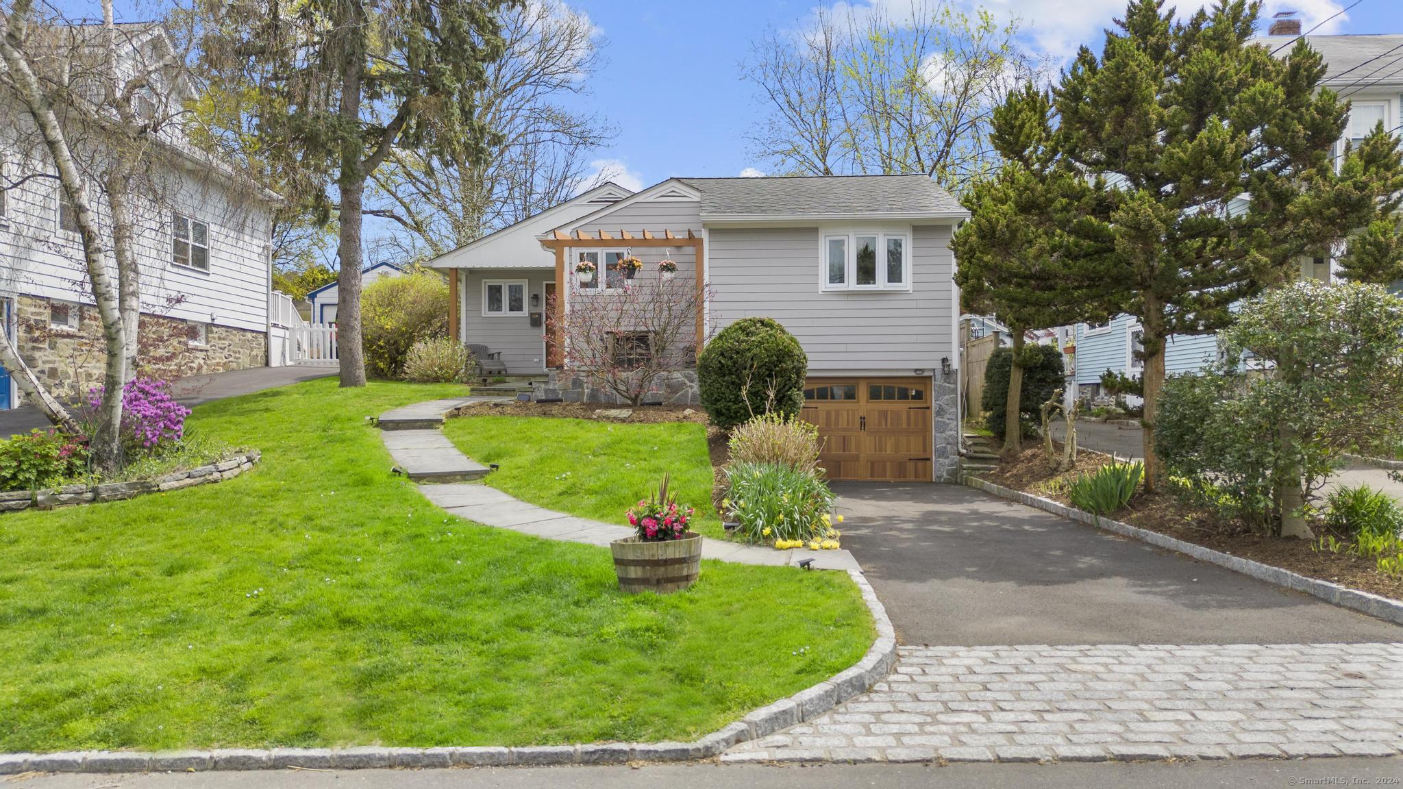 19 High Street Greenwich CT 06830
