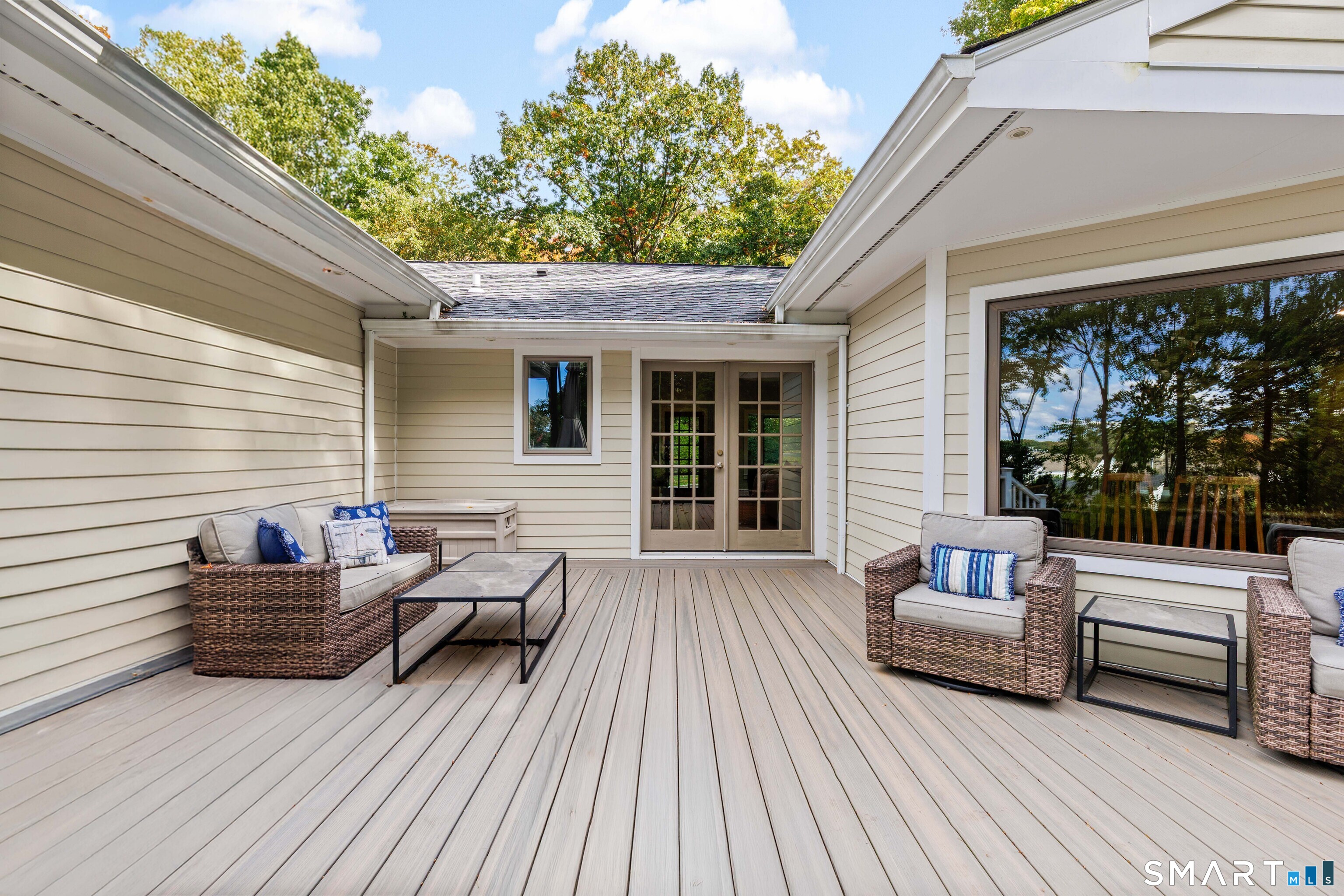 86 Camp Avenue Darien CT 06820