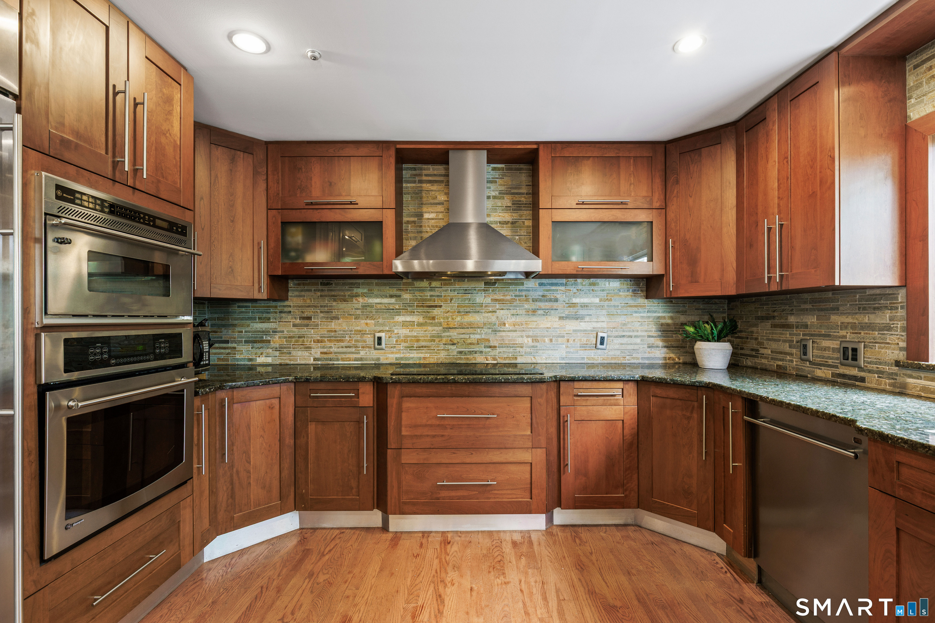 86 Camp Avenue Darien CT 06820