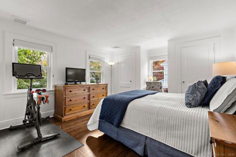 98 Holmes Avenue Darien CT 06820