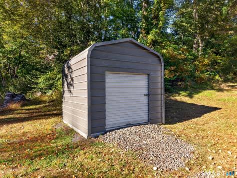 121 Bokum Road Old Saybrook CT 06475