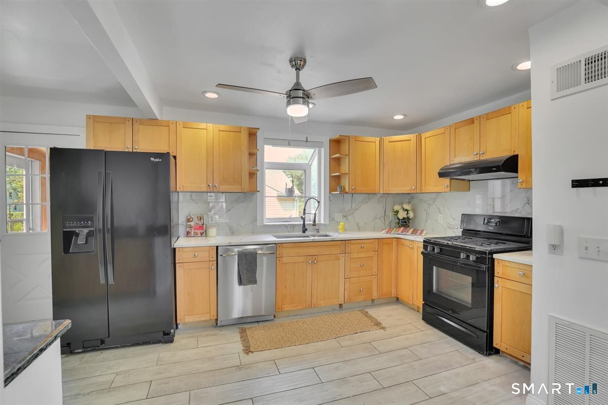 349 Nott Street Wethersfield CT 06109