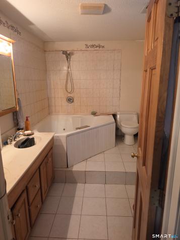 71 Schulman Veslak Road East Haddam CT 06423