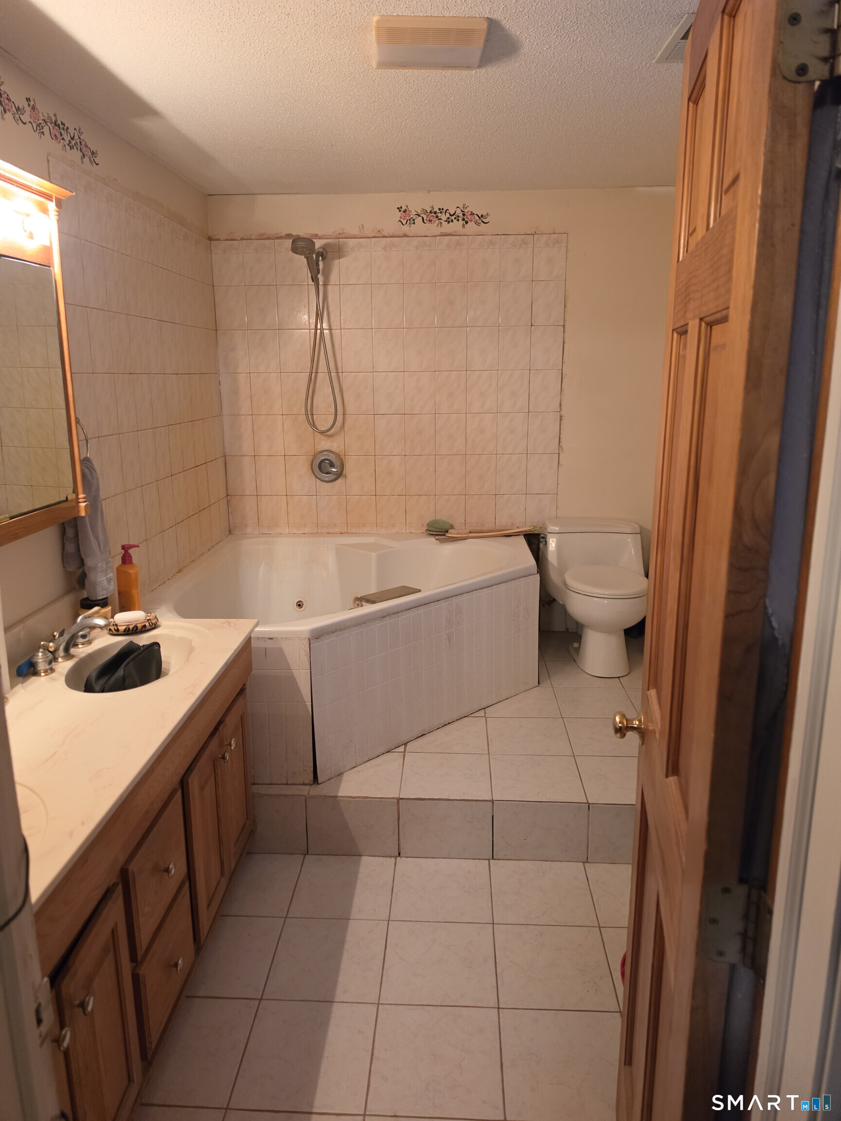 71 Schulman Veslak Road East Haddam CT 06423