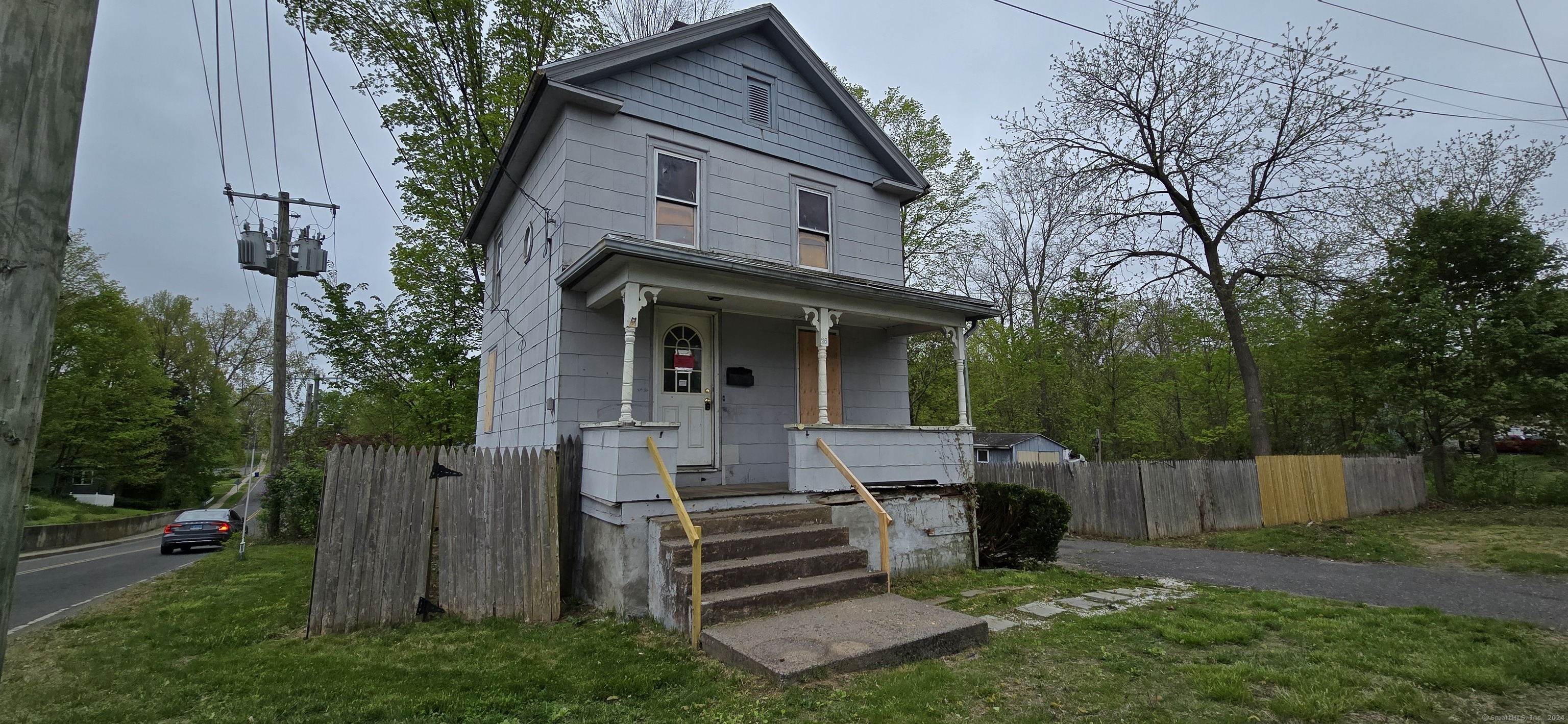 26 North Street Windsor Locks CT 06096
