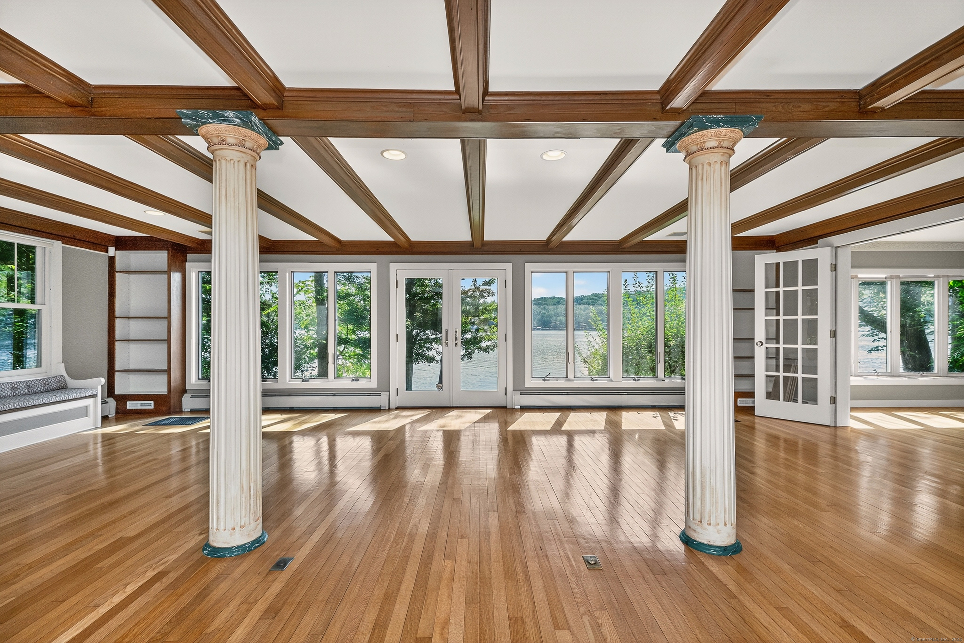 98 Island Trail Morris CT 06763