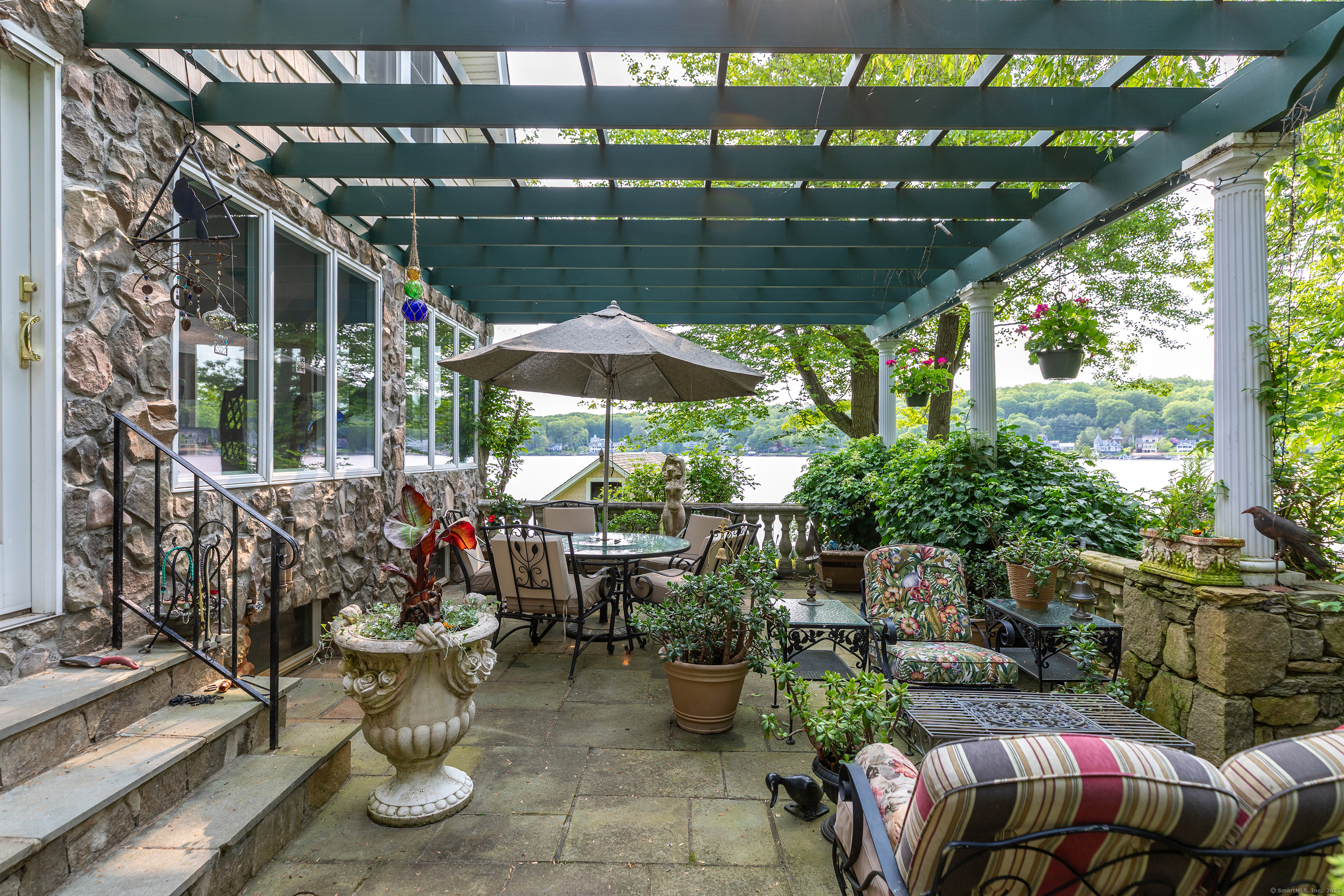 98 Island Trail Morris CT 06763
