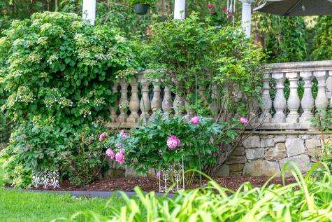 98 Island Trail Morris CT 06763