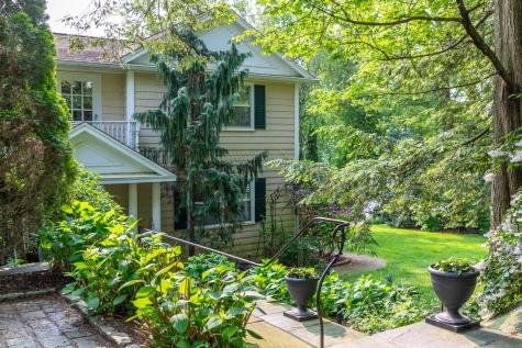 98 Island Trail Morris CT 06763