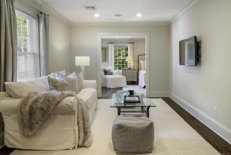 11 Old Oak Road Darien CT 06820