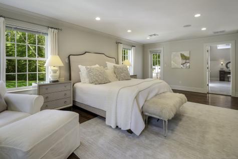 11 Old Oak Road Darien CT 06820