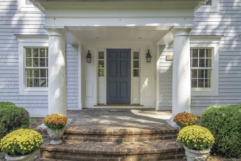 11 Old Oak Road Darien CT 06820