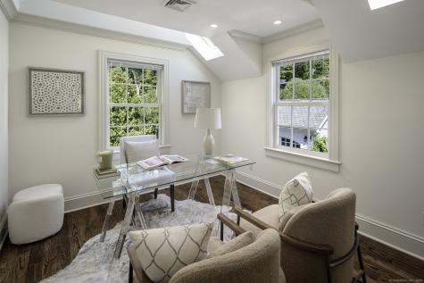 11 Old Oak Road Darien CT 06820