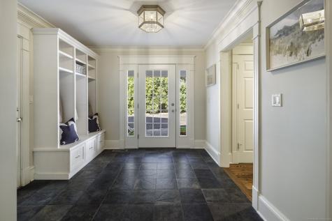 11 Old Oak Road Darien CT 06820