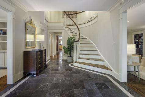 11 Old Oak Road Darien CT 06820