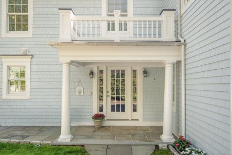 11 Old Oak Road Darien CT 06820