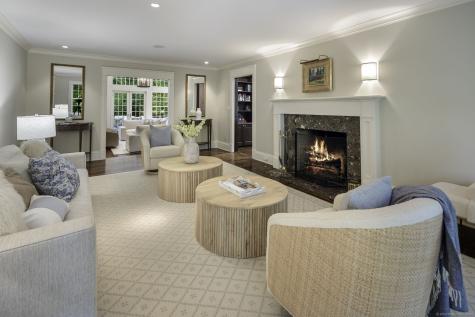11 Old Oak Road Darien CT 06820