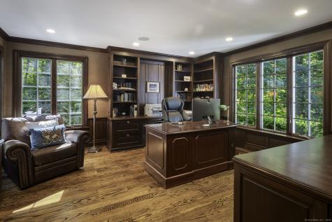 11 Old Oak Road Darien CT 06820