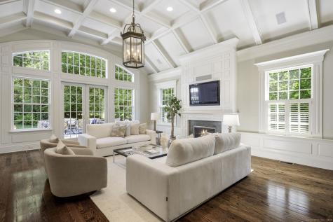 11 Old Oak Road Darien CT 06820