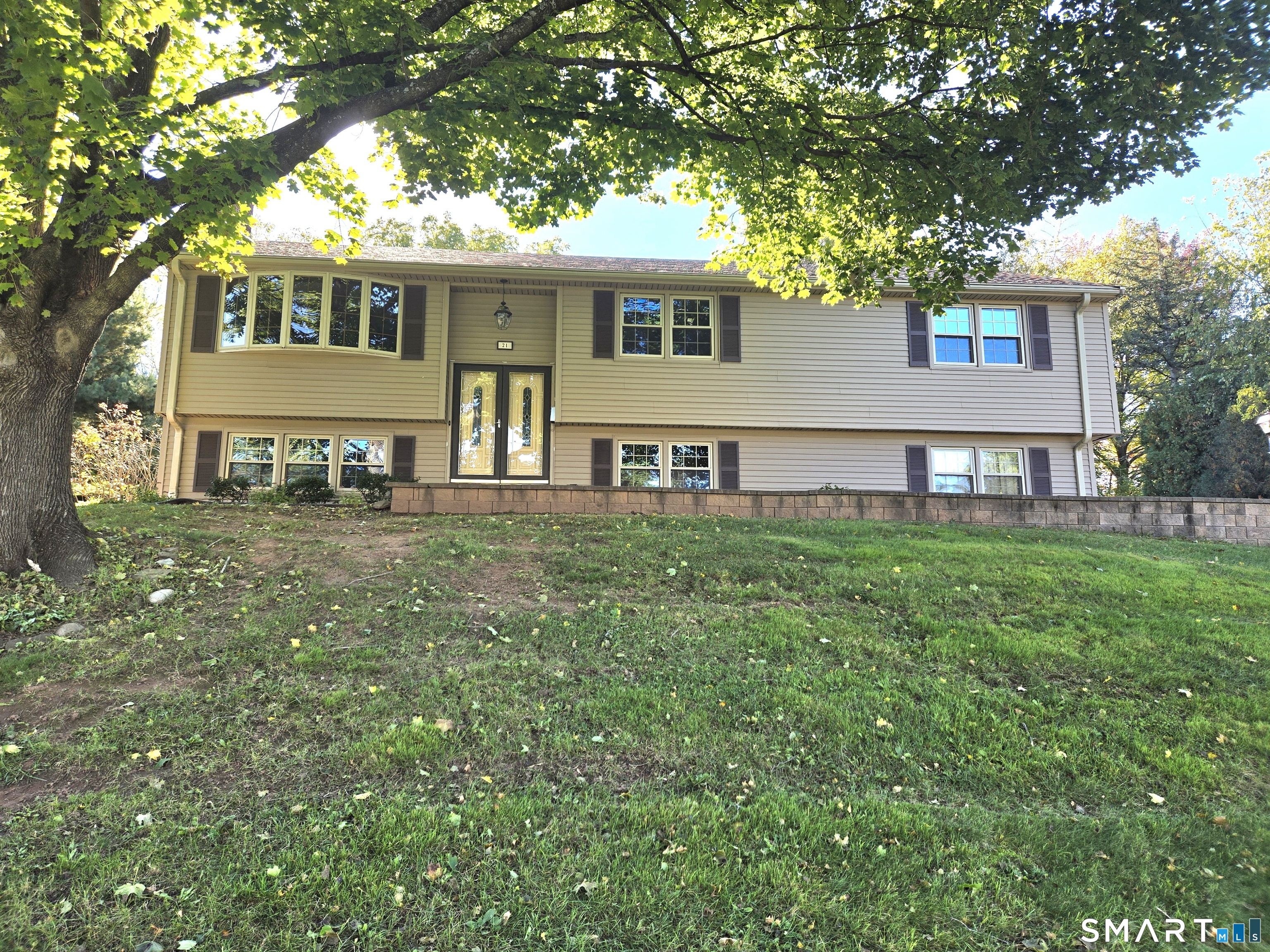 21 Downing Circle Bloomfield CT 06002