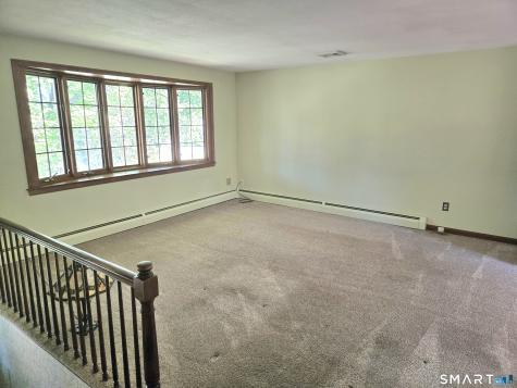 21 Downing Circle Bloomfield CT 06002