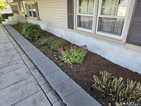 21 Downing Circle Bloomfield CT 06002