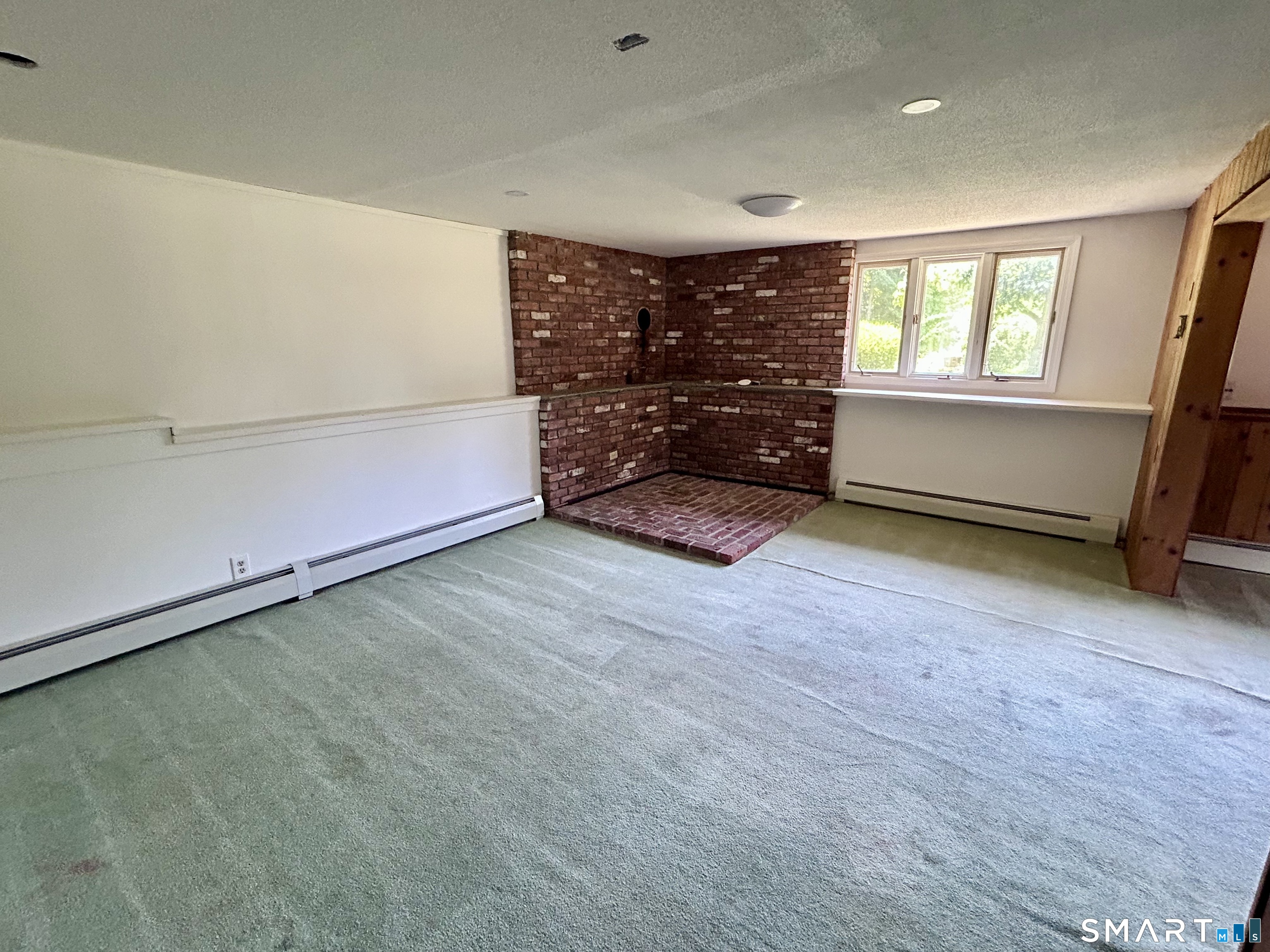 60 Case Road Burlington CT 06013