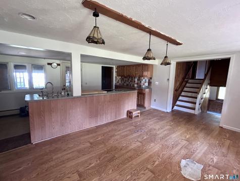 60 Case Road Burlington CT 06013
