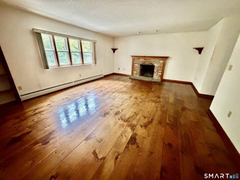164 Quanopaug Trail Woodbury CT 06798