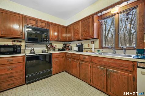 429 Rock House Road Redding CT 06896