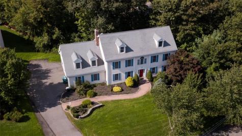 17 Quarry Lane Hamden CT 06518