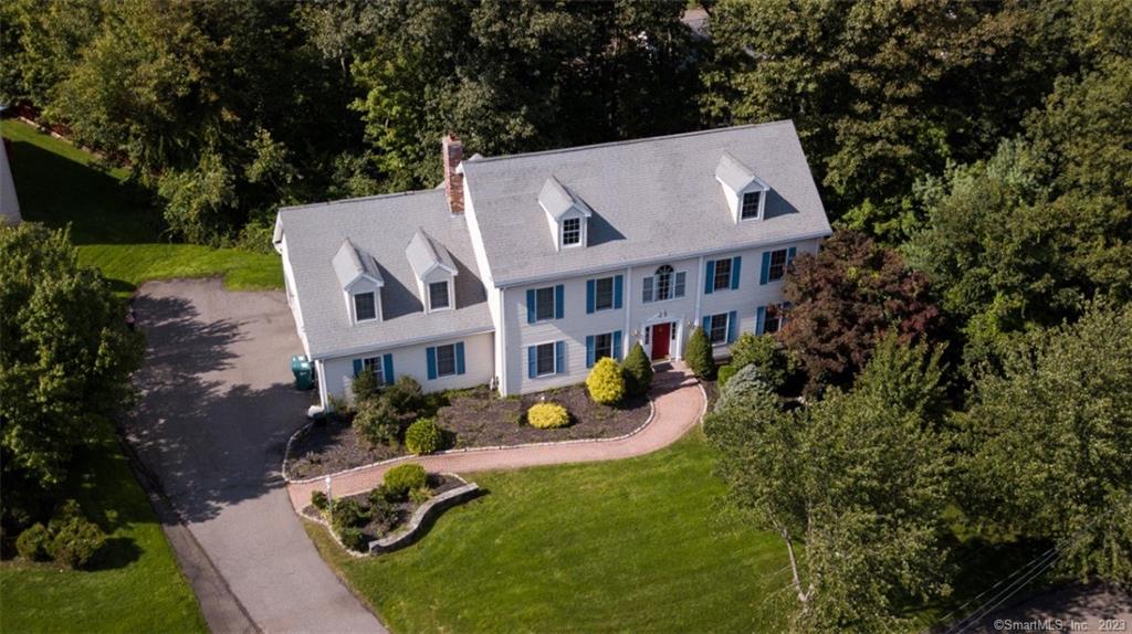 17 Quarry Lane Hamden CT 06518