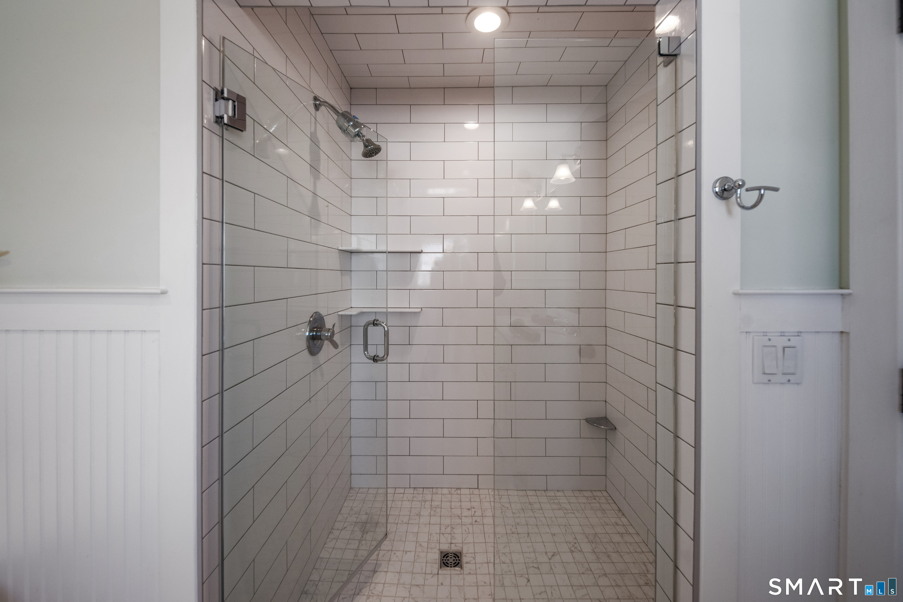 24 Ridgewood Avenue Madison CT 06443