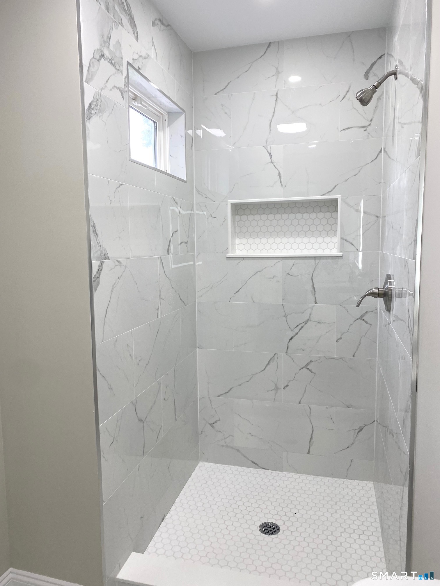 29 Michael Street Bridgeport CT 06606