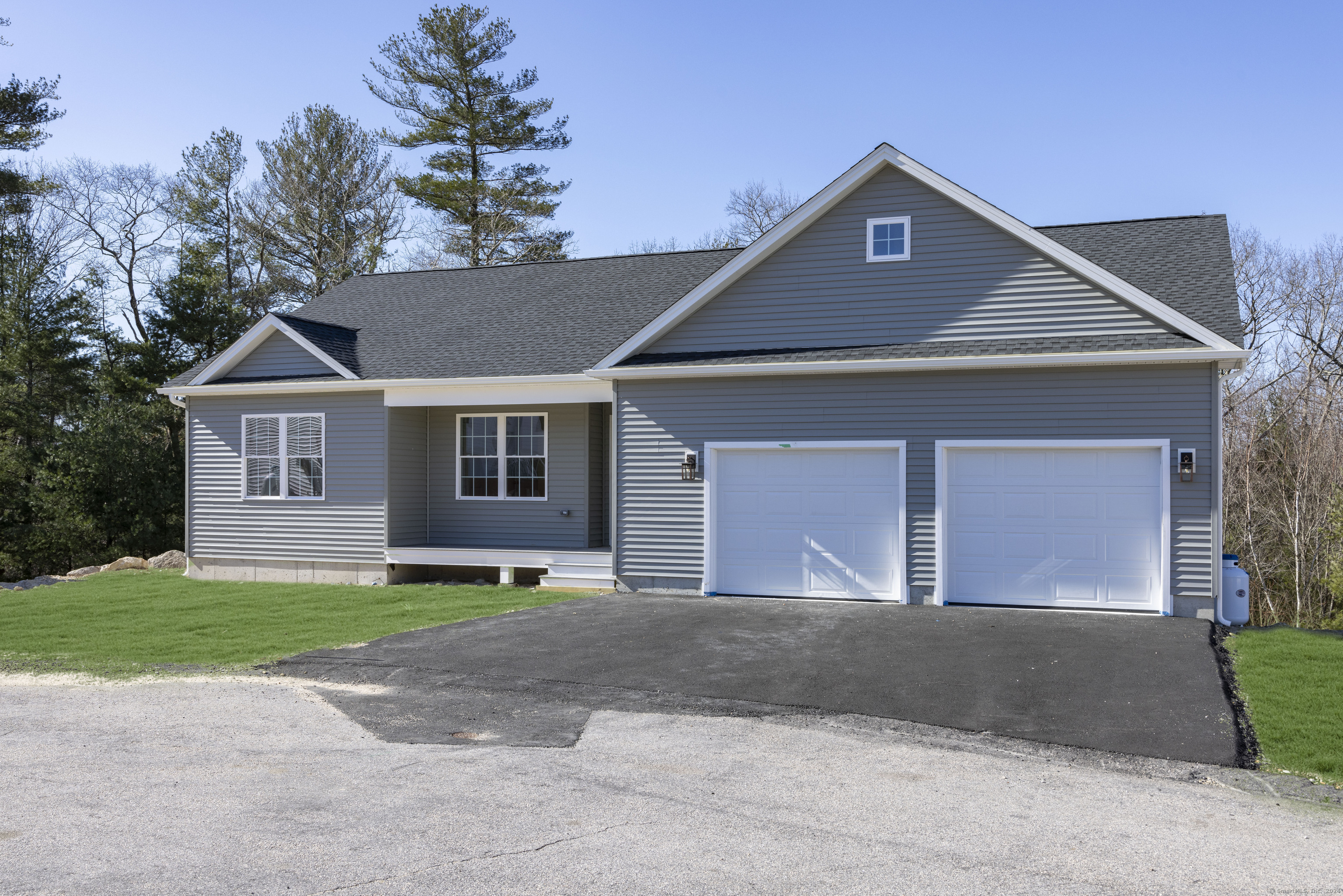 8 John's Circle Sterling CT 06377