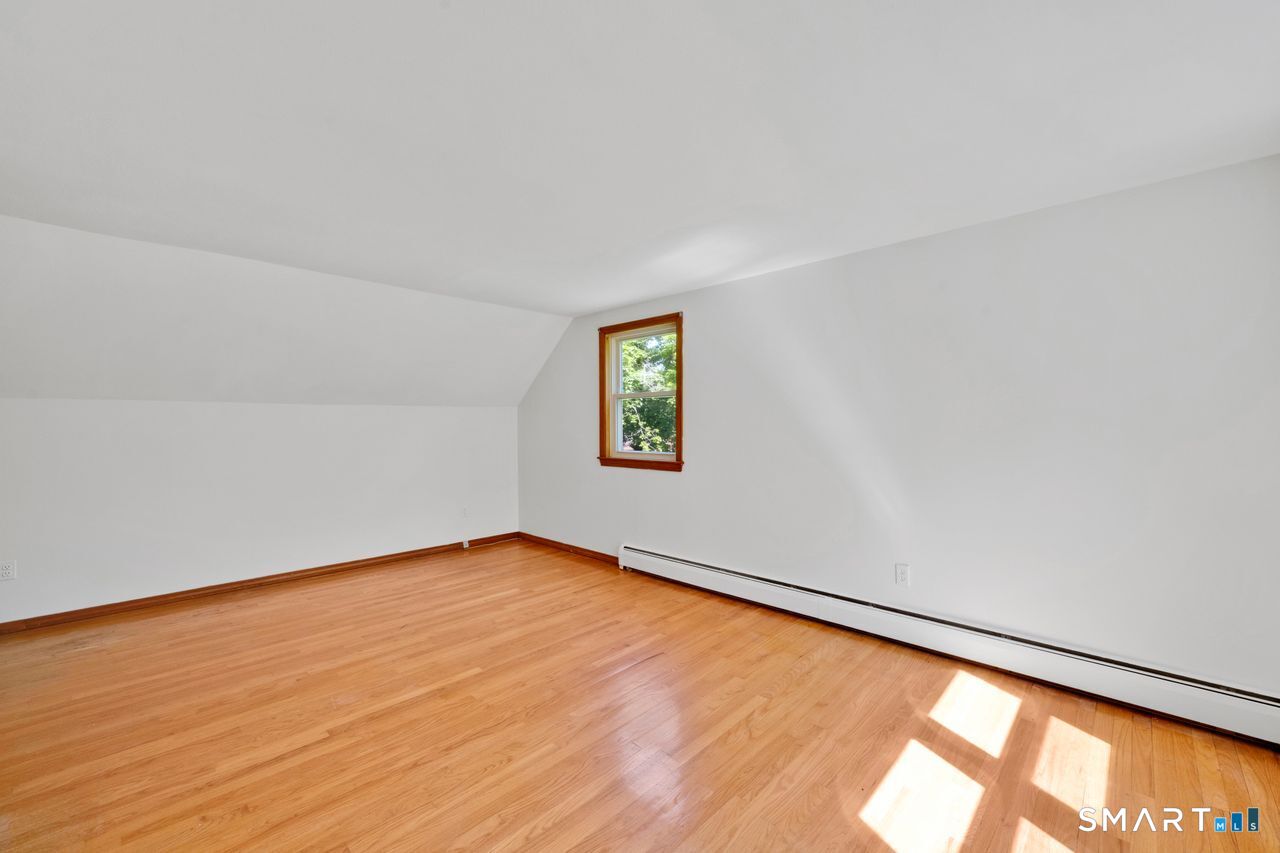 49 Schaffer Drive East Hartford CT 06118