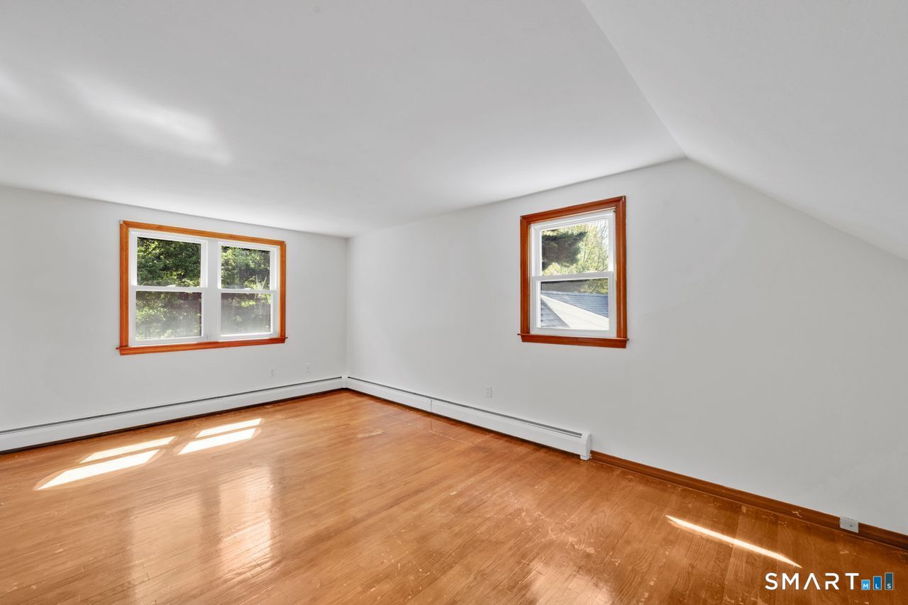 49 Schaffer Drive East Hartford CT 06118