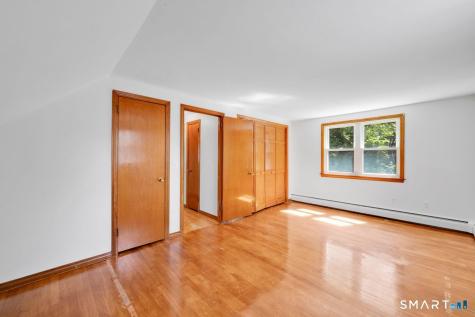 49 Schaffer Drive East Hartford CT 06118