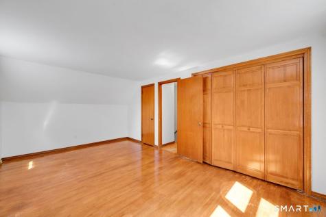 49 Schaffer Drive East Hartford CT 06118