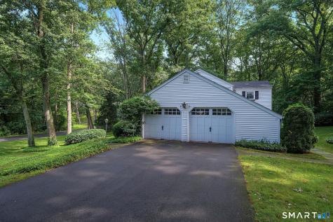 7 Milestone Lane Madison CT 06443