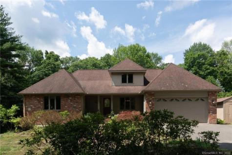 13 Johnnycake Lane New Hartford CT 06057