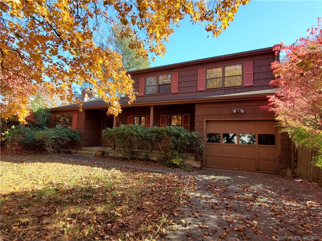 55 Pepperbush Lane Fairfield CT 06824