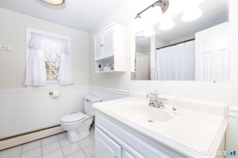 12 Whitehall Drive East Hartford CT 06118