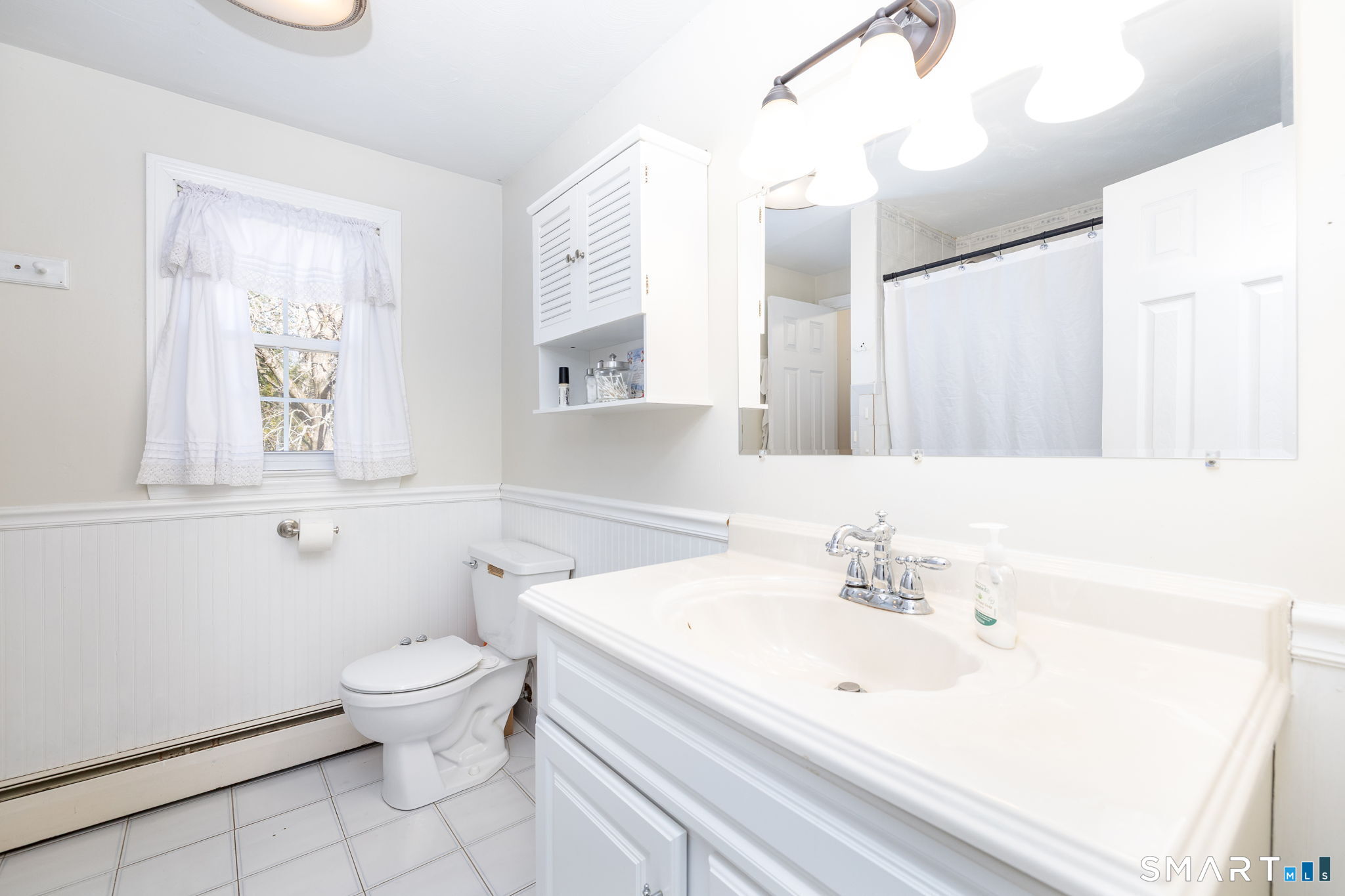 12 Whitehall Drive East Hartford CT 06118