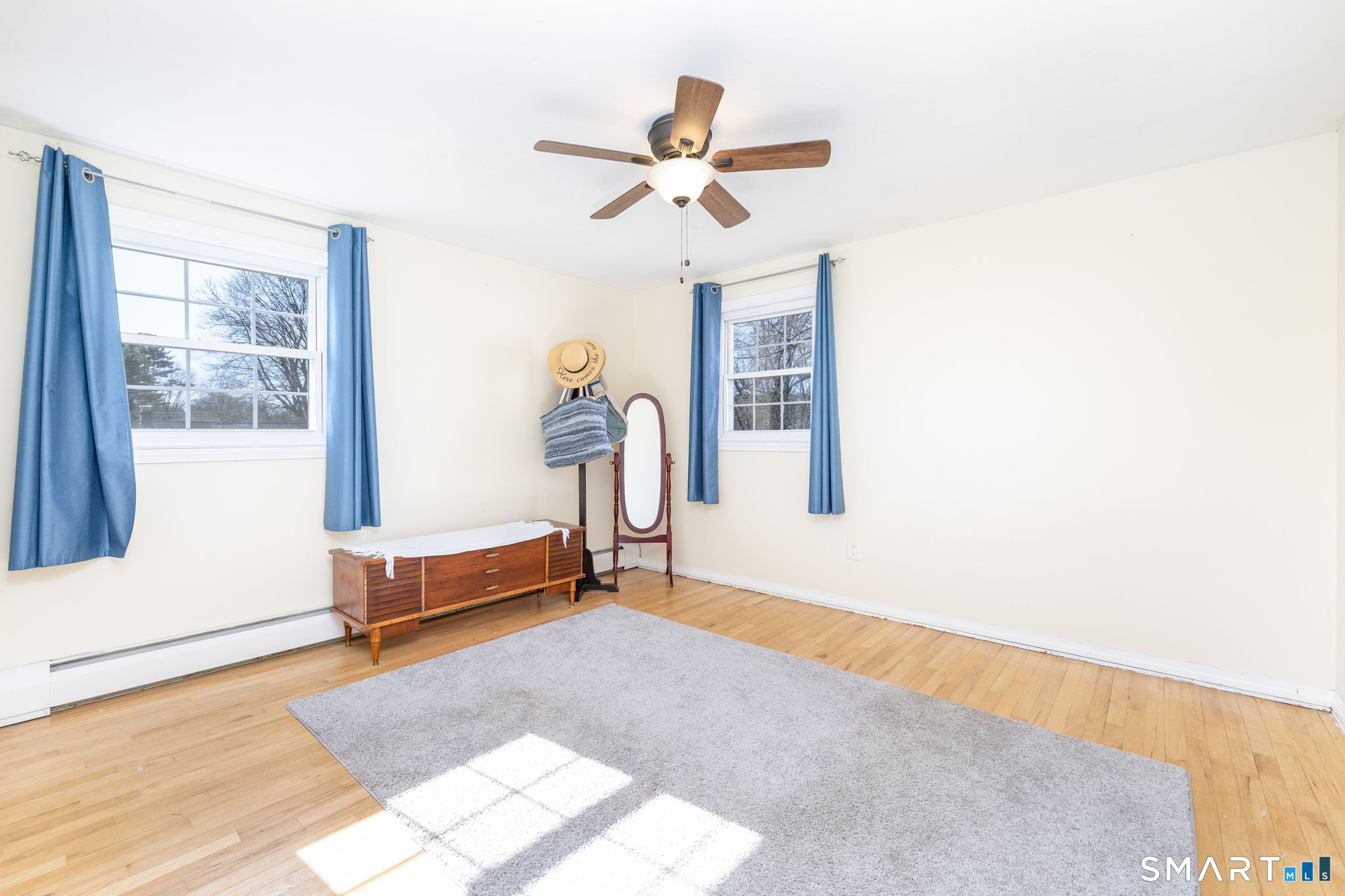 12 Whitehall Drive East Hartford CT 06118